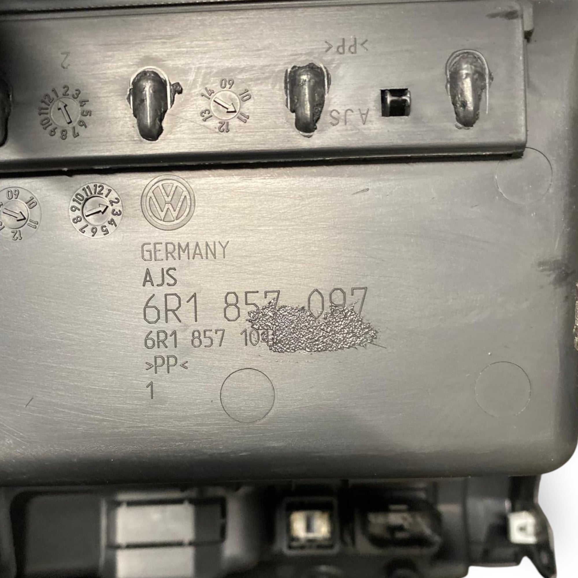 Schublade / Van Store Volkswagen Polo 6r (2009-2017) COD: 6R1857097