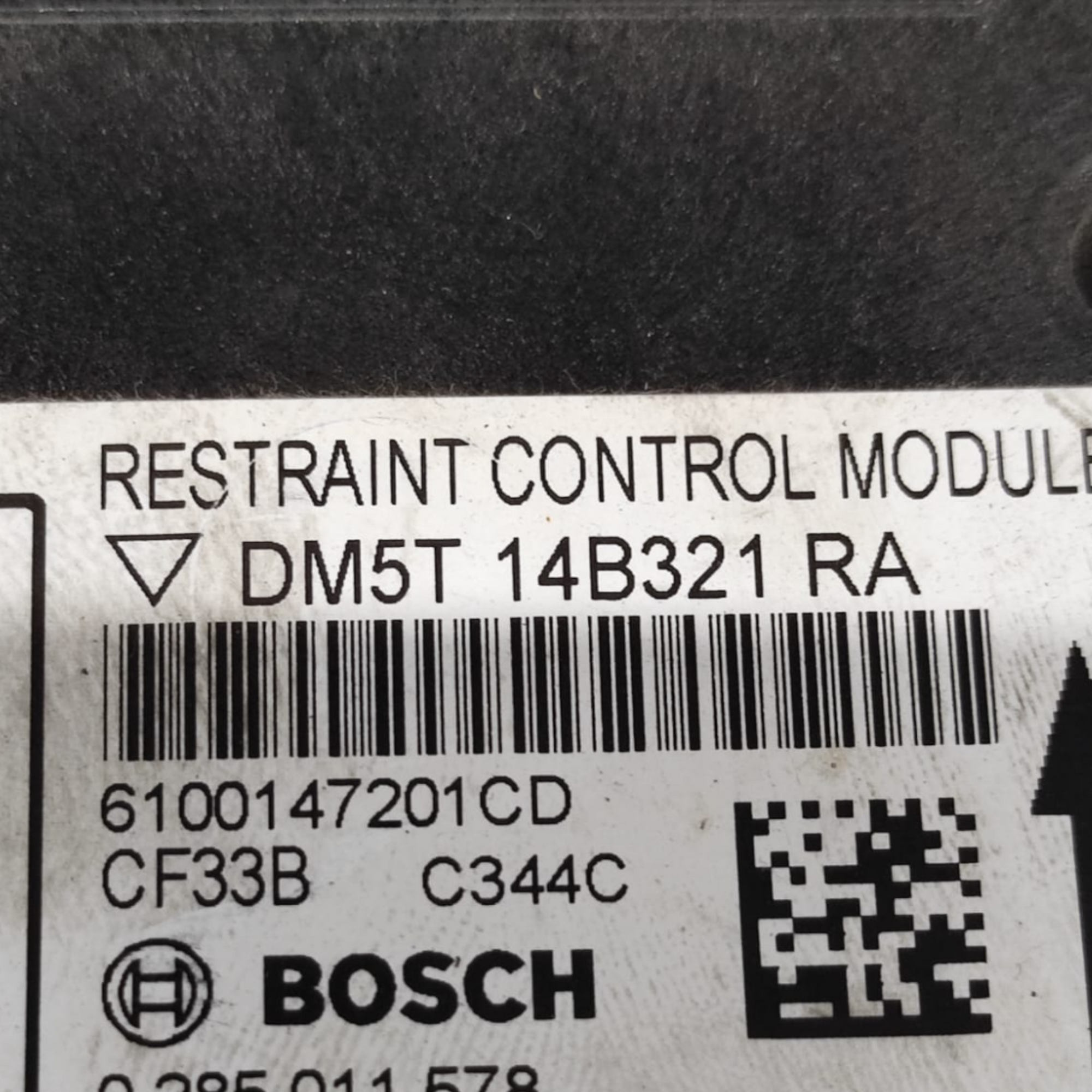 Koda krmilne enote zračnih blazin Ford c-max: dm5t14b321ra (2010-2019)