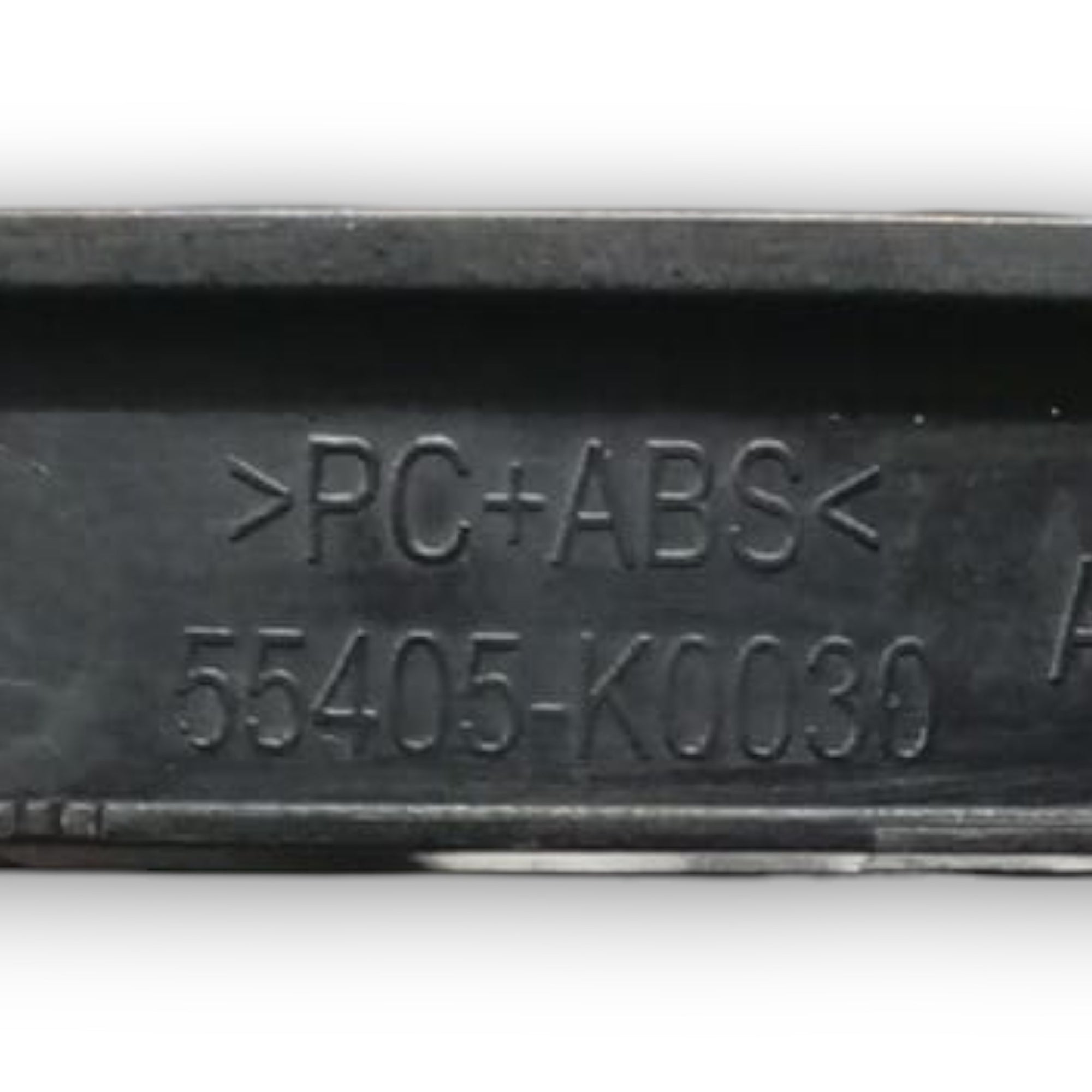 Masque autoradio toyota yaris cross cod . 55405-K0030 (2020 >) + bouton 4 flèches 