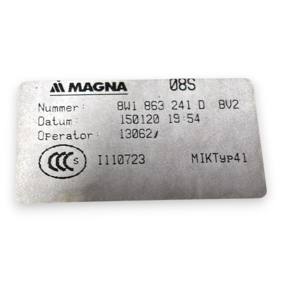 Osrednji tunel + naslon za roke audi a4 b9 koda:8w0864283 (2015-2024) 