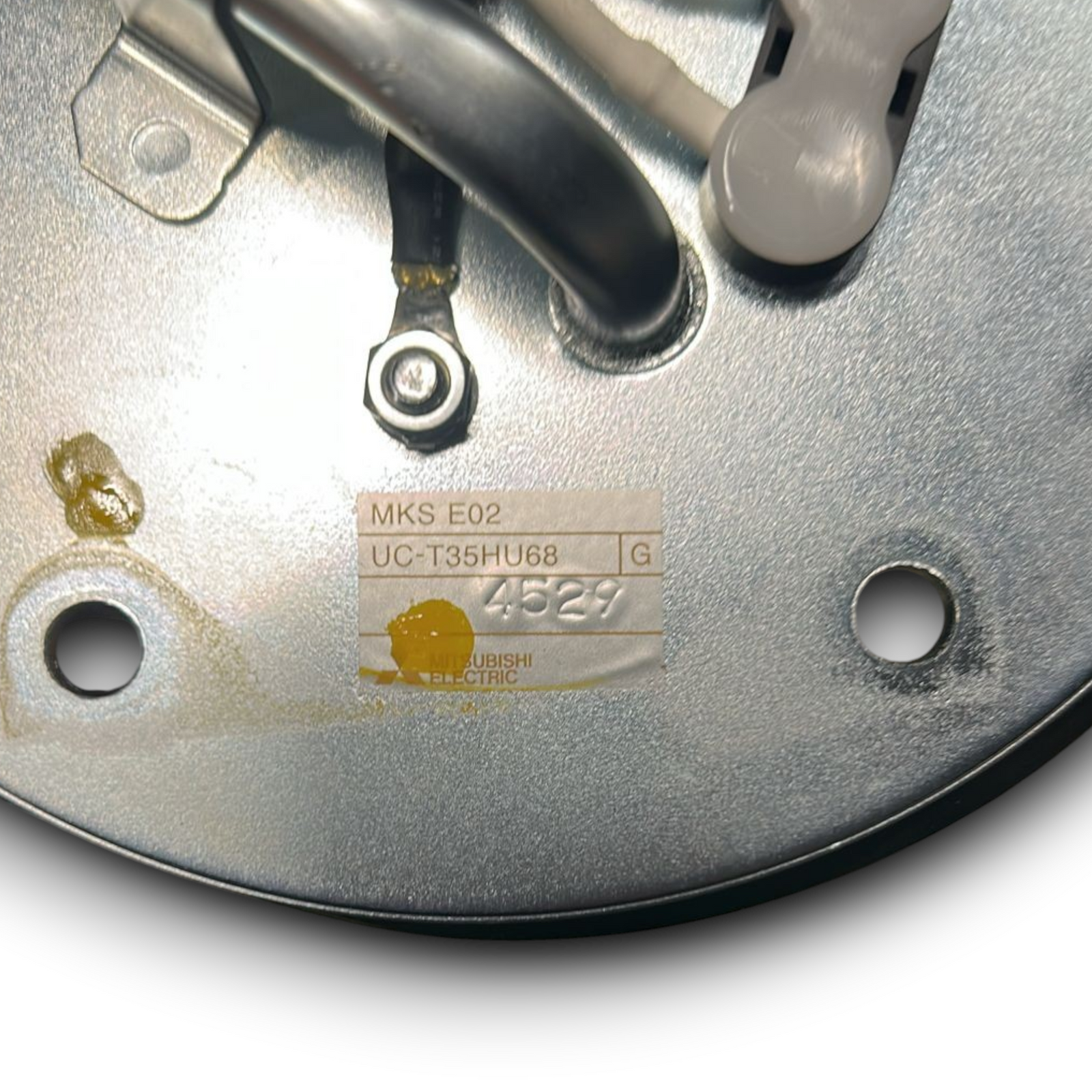 Honda Africa Twin DCT fuel pump ES 1100 code: UC-T35HU68 (2024 > 2026) 