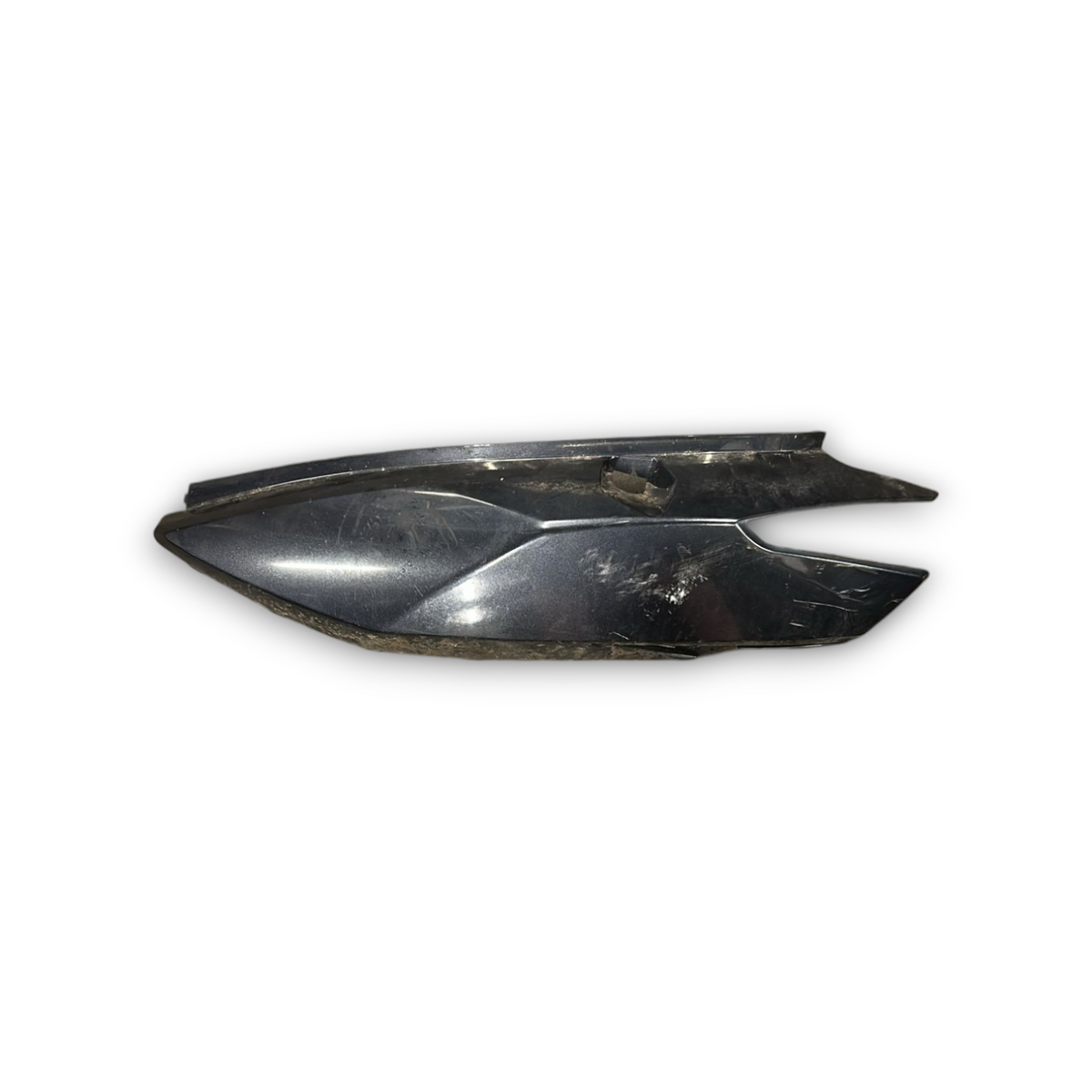 Zadnja leva stranska obloga kymco agility 200i cod:83600LEA7E00EFP (2010 &gt; 2016)