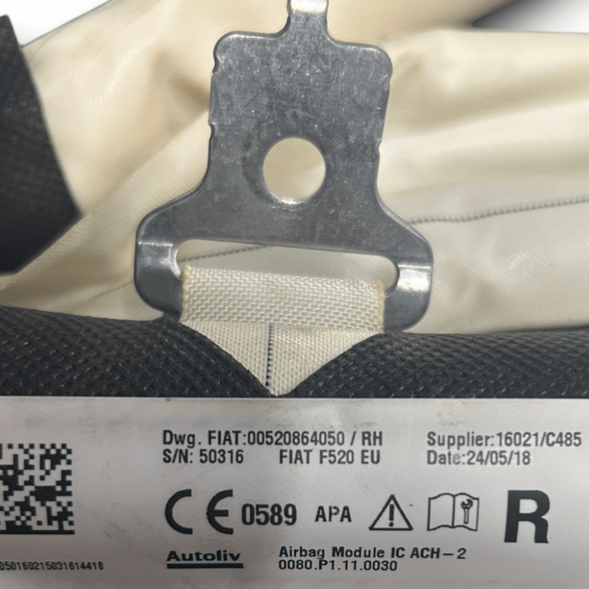 Airbag a tendina anteriore destra jeep renegade cod:520864050 (2014 >) - F&P CRASH SRLS - Ricambi Usati