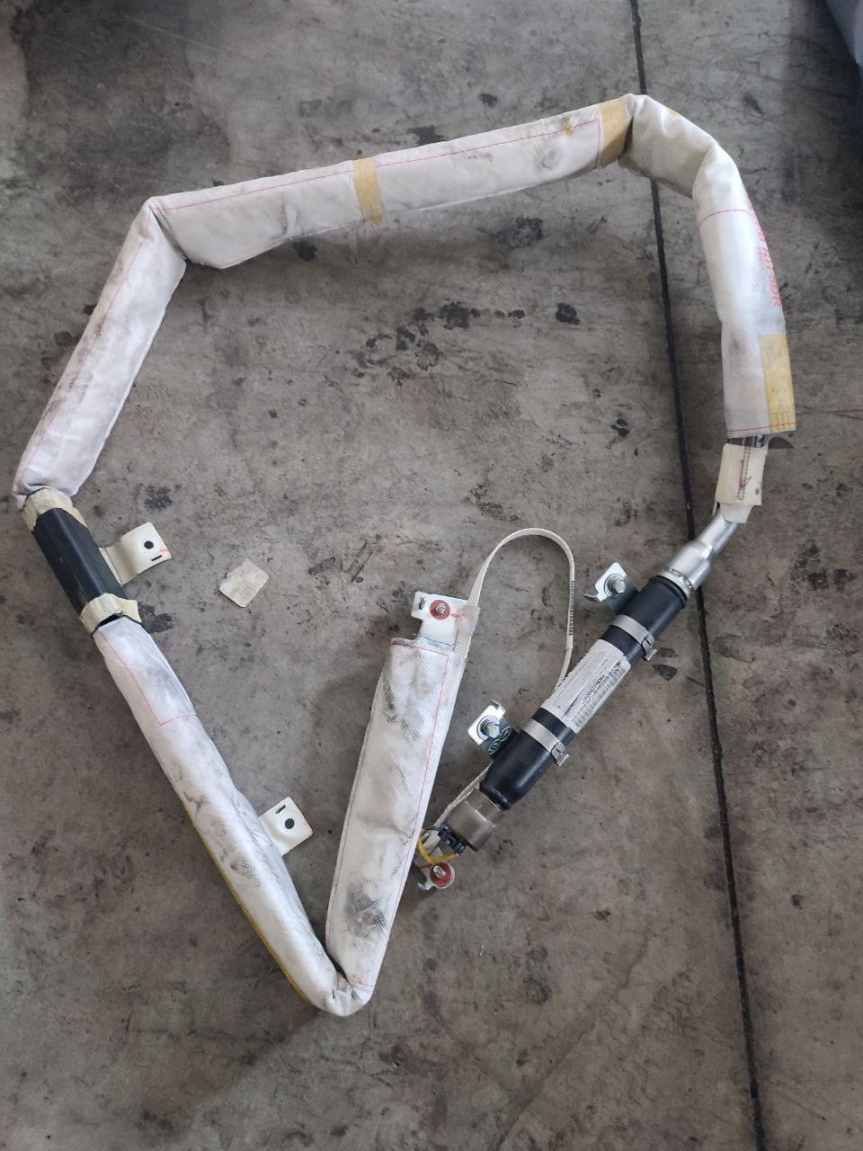 Airbag a Tendina Laterale Destro Hyundai i20 (2010) Cod: 850201j000 - F&P CRASH SRLS - Ricambi Usati