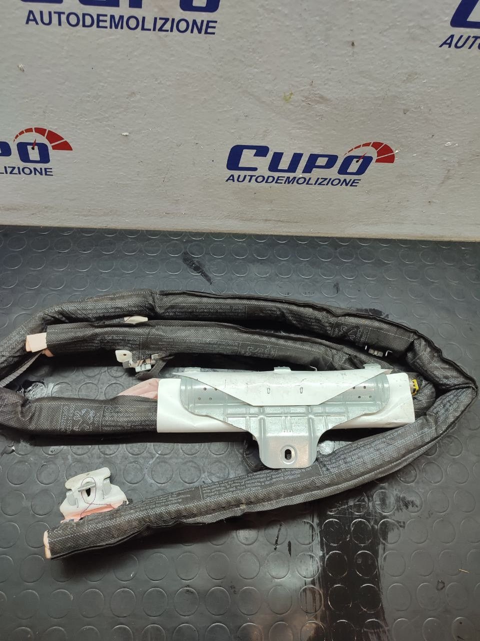 Airbag A Tendina Laterale Destro Peugeot 5008 (2013) Cod:9801658788 - F&P CRASH SRLS - Ricambi Usati