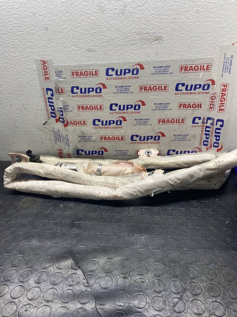 Airbag a tendina laterale sinistro Opel Insignia (2010) cod: 306575199-ae - F&P CRASH SRLS - Ricambi Usati