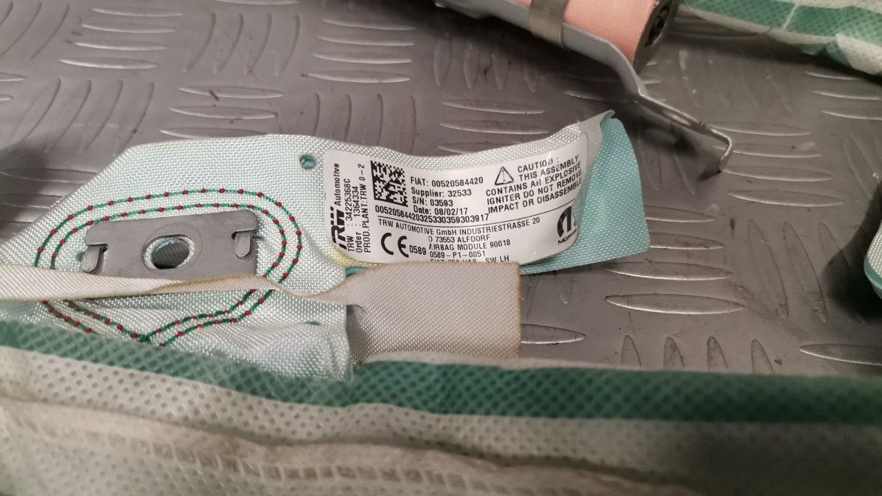 Airbag a tendina lato sinistro Fiat tipo Berlina 5p cod: 00520584420 - F&P CRASH SRLS - Ricambi Usati