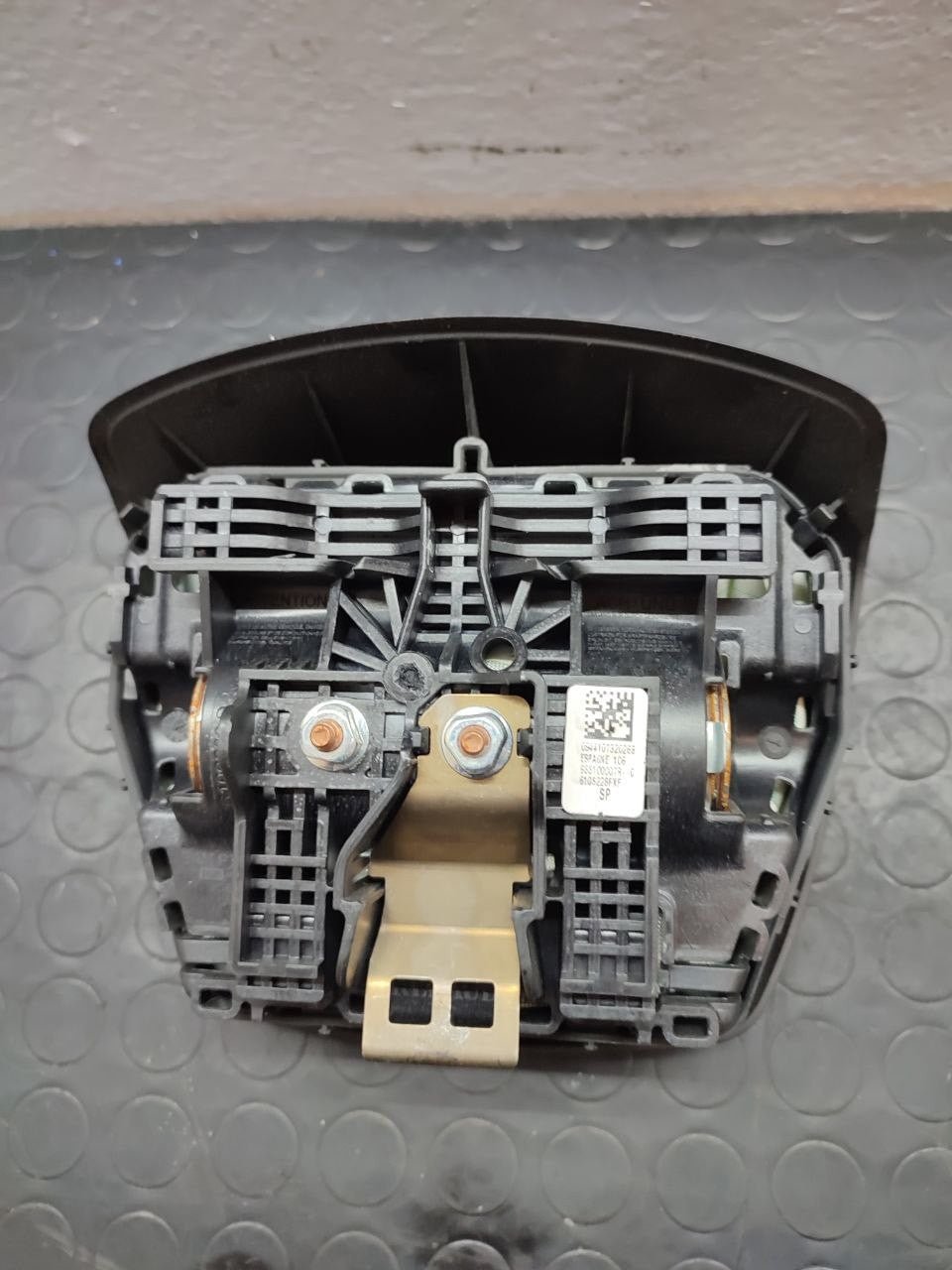 Airbag guidatore - sterzo Renault Megane III cod 985100007r 6106288e - F&P CRASH SRLS - Ricambi Usati