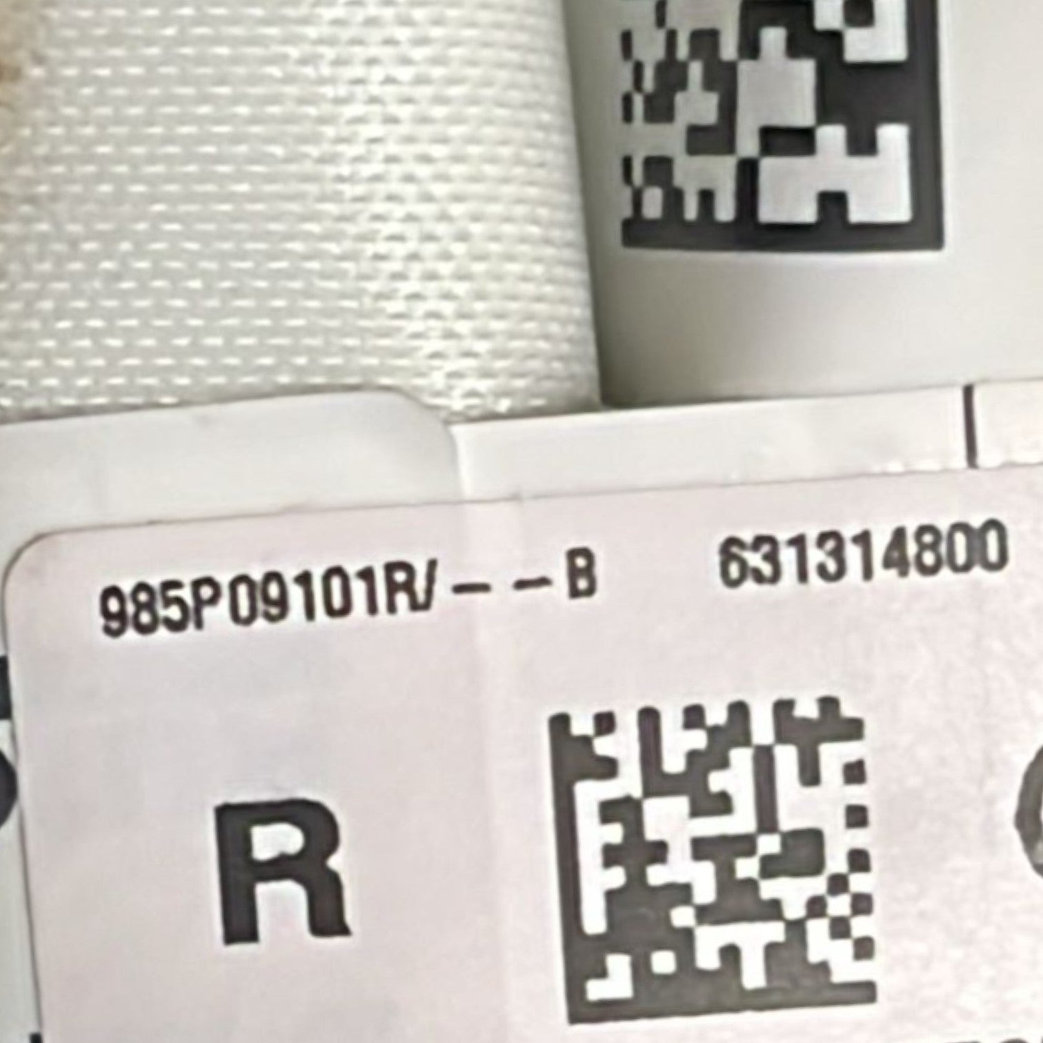Airbag Laterale Destro A Tendina Renault Megane IV cod:985P09101R (2015 >) - F&P CRASH SRLS - Ricambi Usati