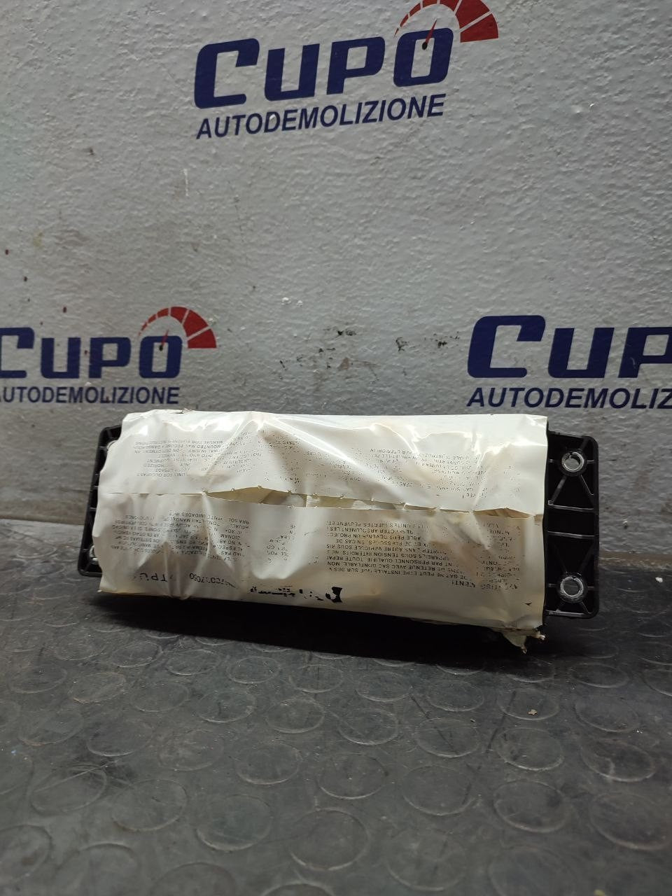 Airbag Lato passeggero Lancia Ypsilon (2011) cod: cb700870xx - F&P CRASH SRLS - Ricambi Usati