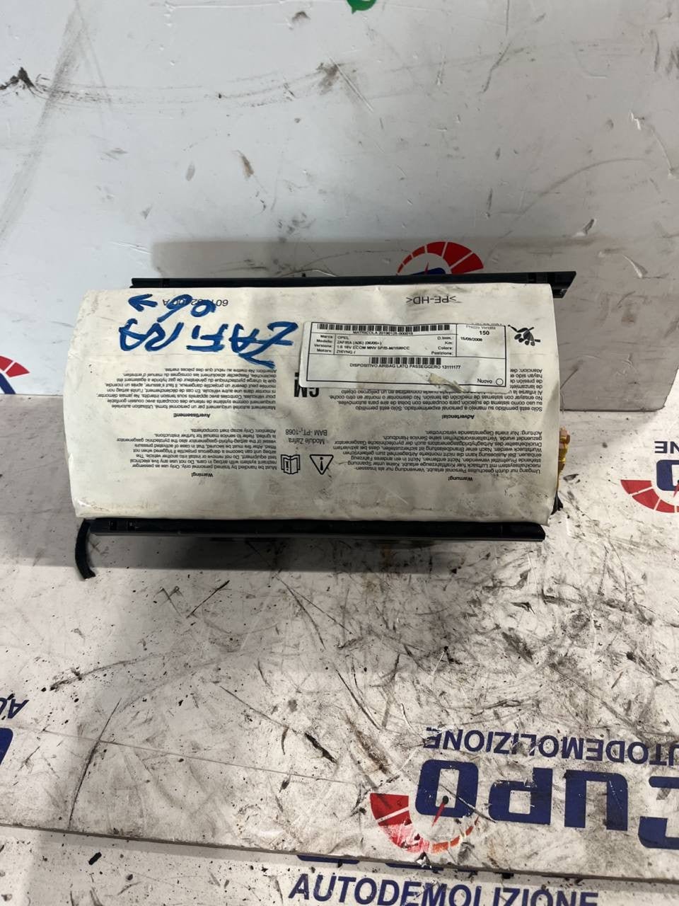 Airbag Lato Passeggero Opel Zafira B (2008) cod: 13111177 - F&P CRASH SRLS - Ricambi Usati