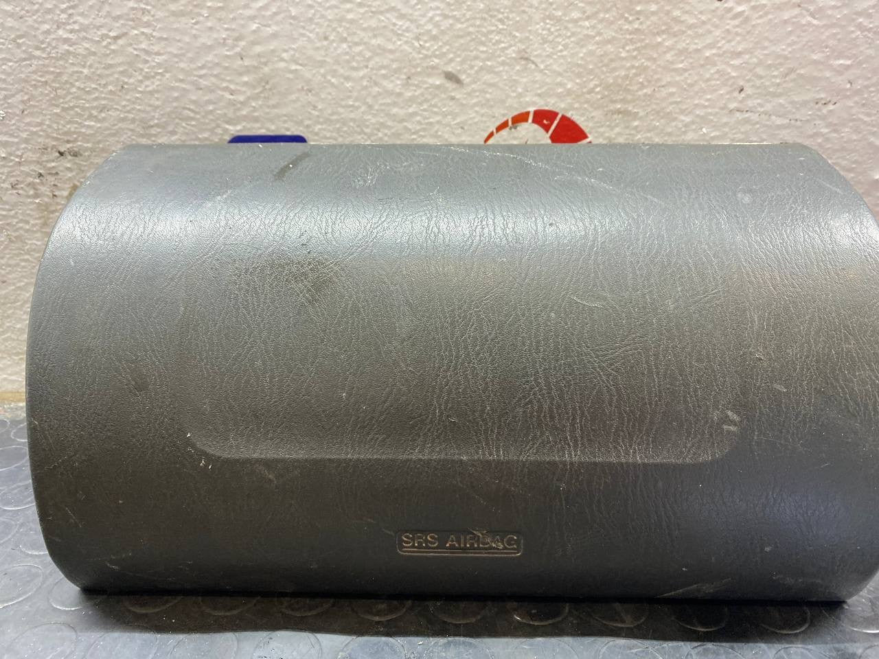 Airbag lato passeggero Suzuki jimny cod:84235003 - F&P CRASH SRLS - Ricambi Usati