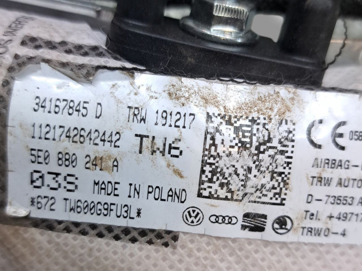 Airbag sedile anteriore sinistro Skoda Octavia (2018) COD:5E0880241A - F&P CRASH SRLS - Ricambi Usati