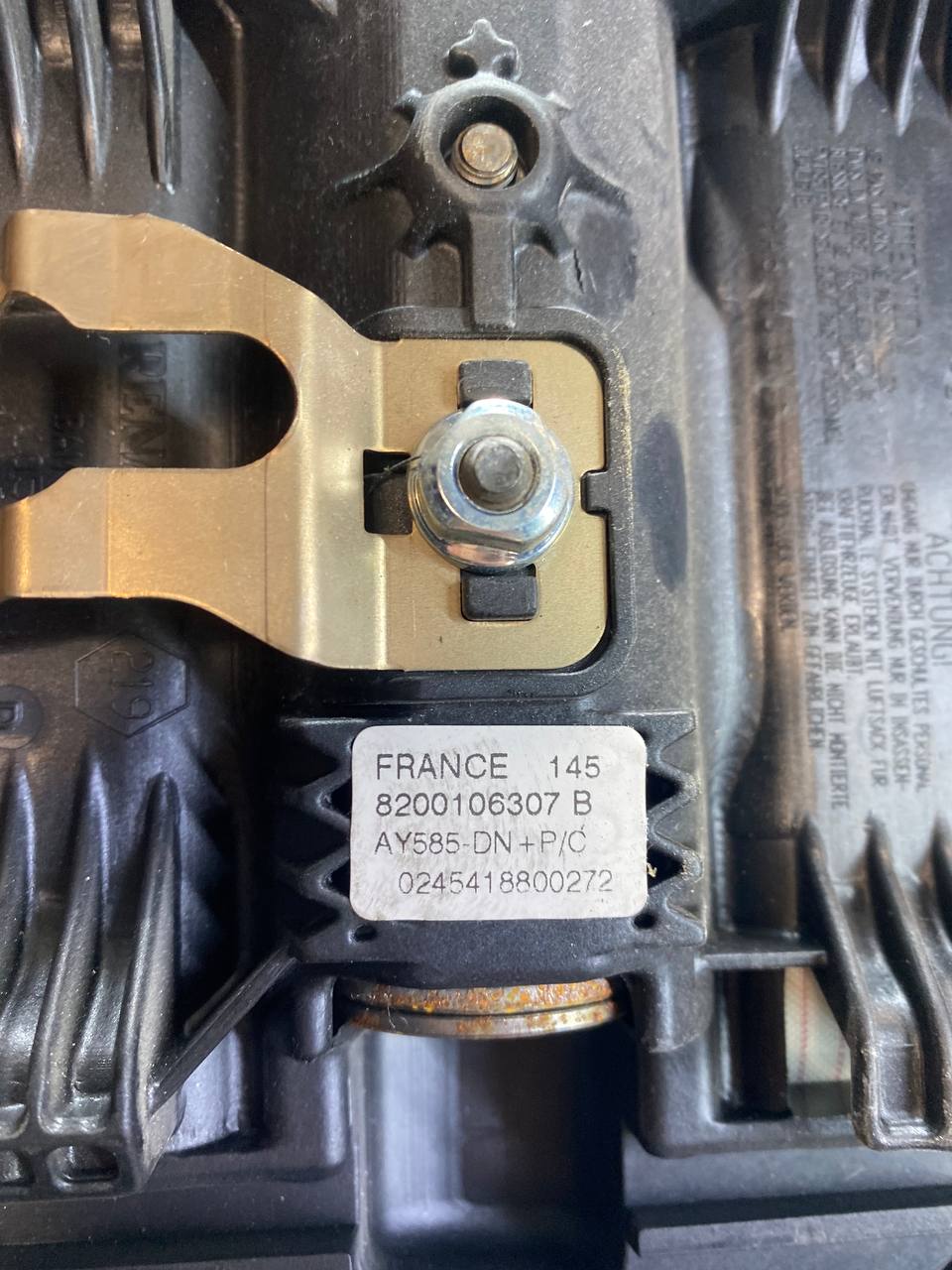 Airbag volante Renault Megane II (2005) cod:8200106307b - F&P CRASH SRLS - Ricambi Usati