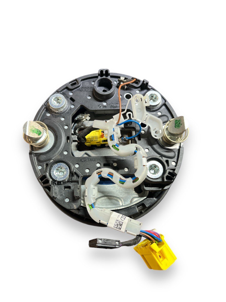 Airbag volante scoppiato Audi A1 GB (2018>) cod.82A880201G - F&P CRASH SRLS - Ricambi Usati