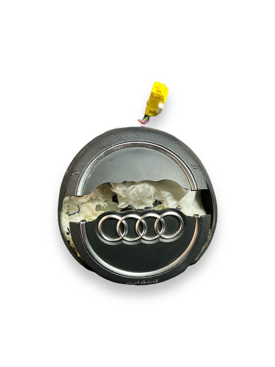 Airbag volante scoppiato Audi A1 GB (2018&gt;) cod.82A880201G - F&amp;P CRASH SRLS - Ricambi Usati