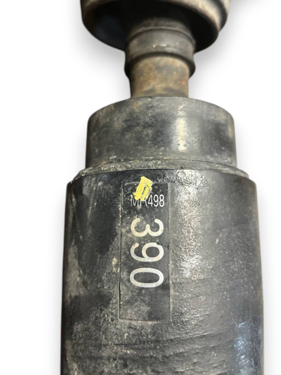 Albero di Trasmissione posteriore Mitsubishi Pajero V80 4X4 3.2 Diesel (2006 al 20021) cod: MR498390 - F&P CRASH SRLS - Ricambi Usati