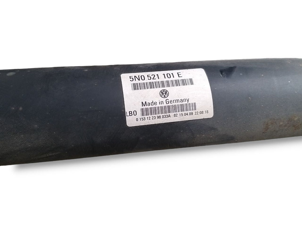 Albero Trasmissione Volkswagen Tiguan 2.0 4VD (2018) / Audi Q3 Cod : 5N0521101E - F&P CRASH SRLS - Ricambi Usati