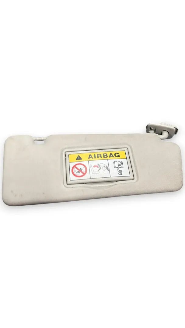 Aletta parasole parabrezza sinistra Renault Clio 4ª Serie OEM 964012136R - F&P CRASH SRL - Ricambi Usati