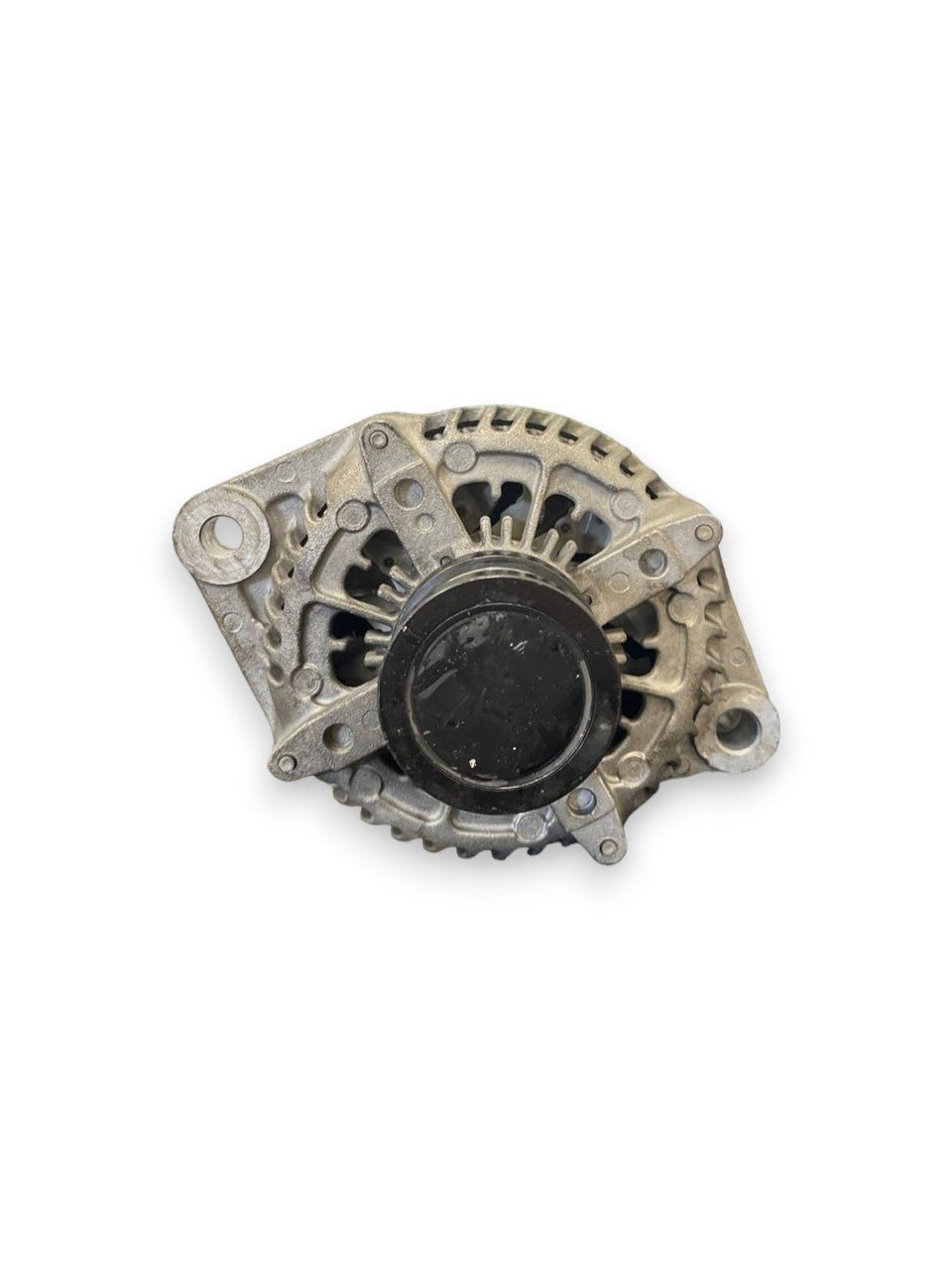 Alternatore Alfa Romeo Stelvio 949 2.2 Diesel (2016>) cod: 50559544 - F&P CRASH SRLS - Ricambi Usati