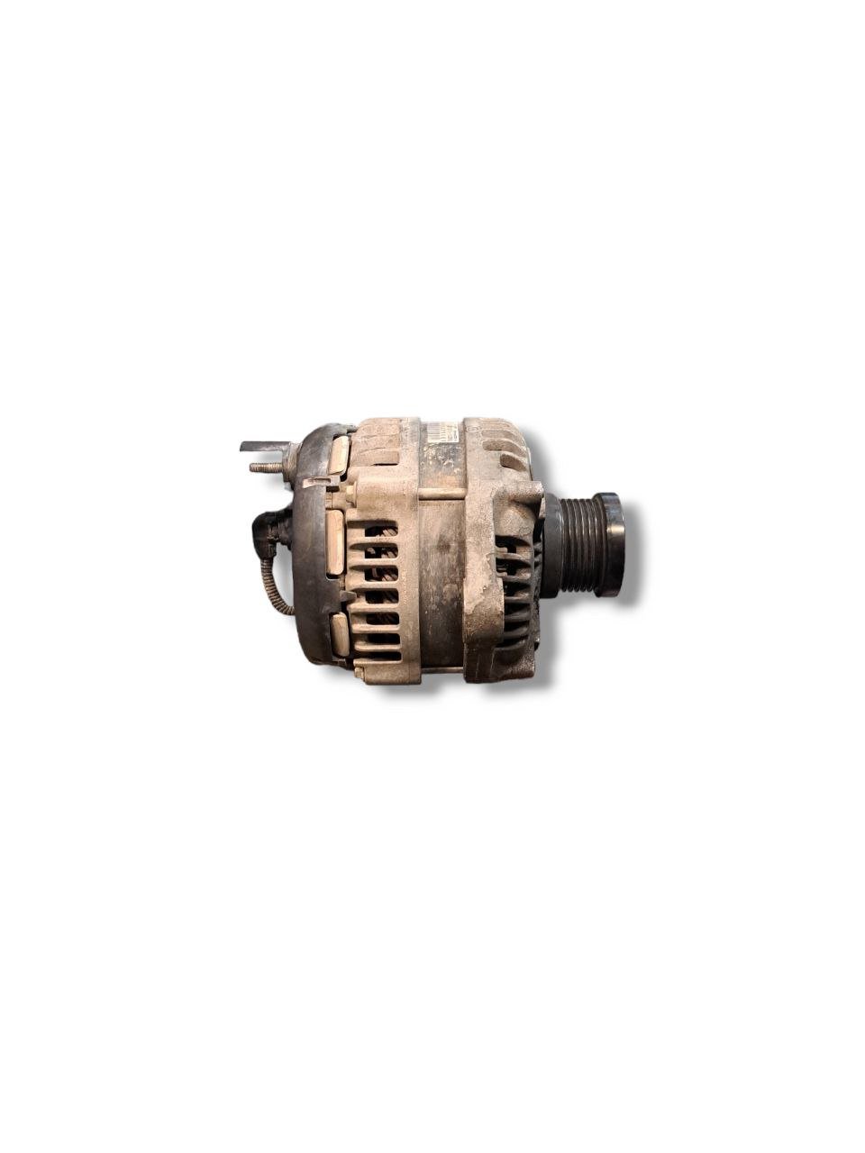 Alternatore Alfa Romeo Stelvio / Giulia 2.2 diesel (2017>) COD:50553764 - F&P CRASH SRLS - Ricambi Usati