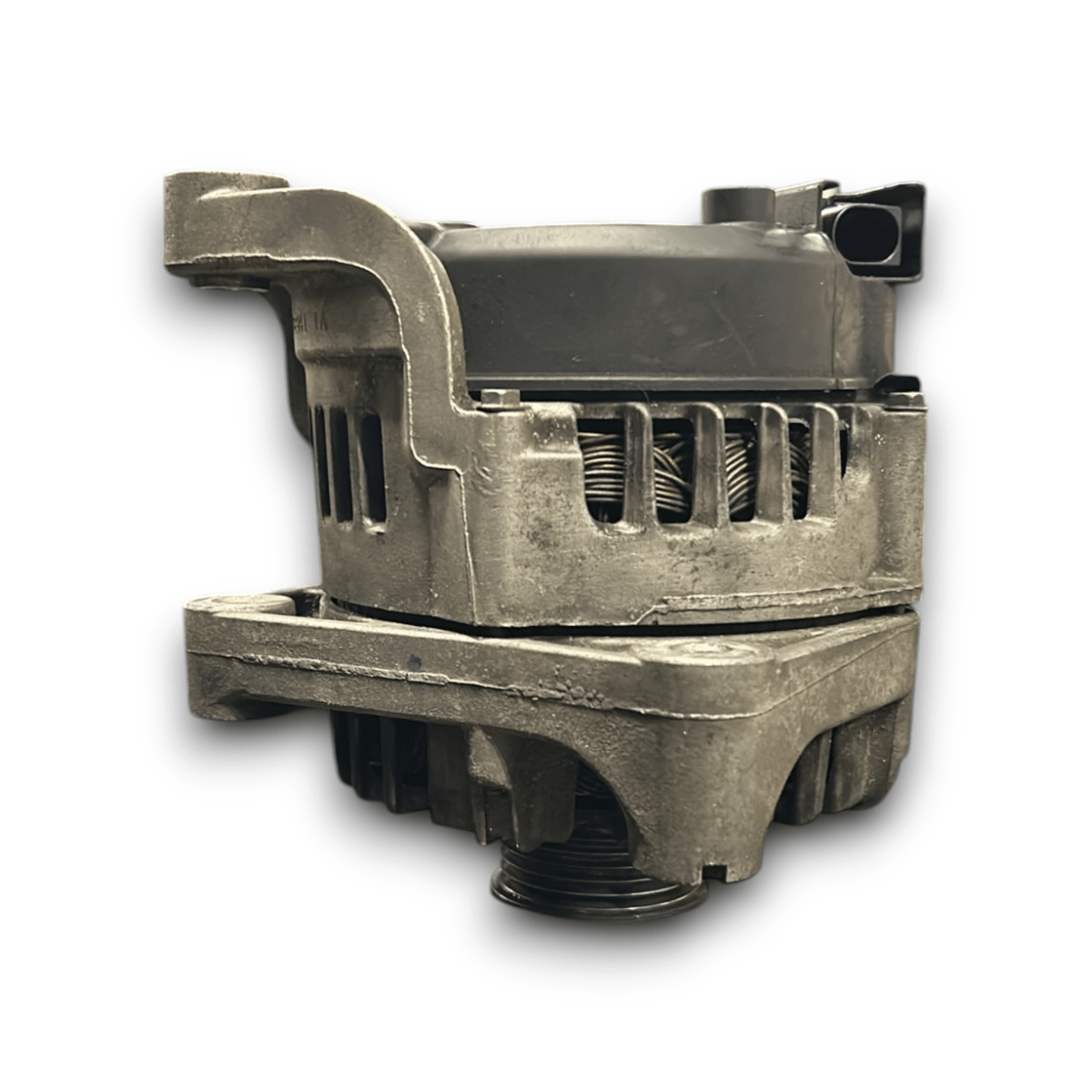 Alternatore Bmw Serie 1 E87 2.0 Diesel (2004 > 2013) cod:7802261AI04 - F&P CRASH SRLS - Ricambi Usati