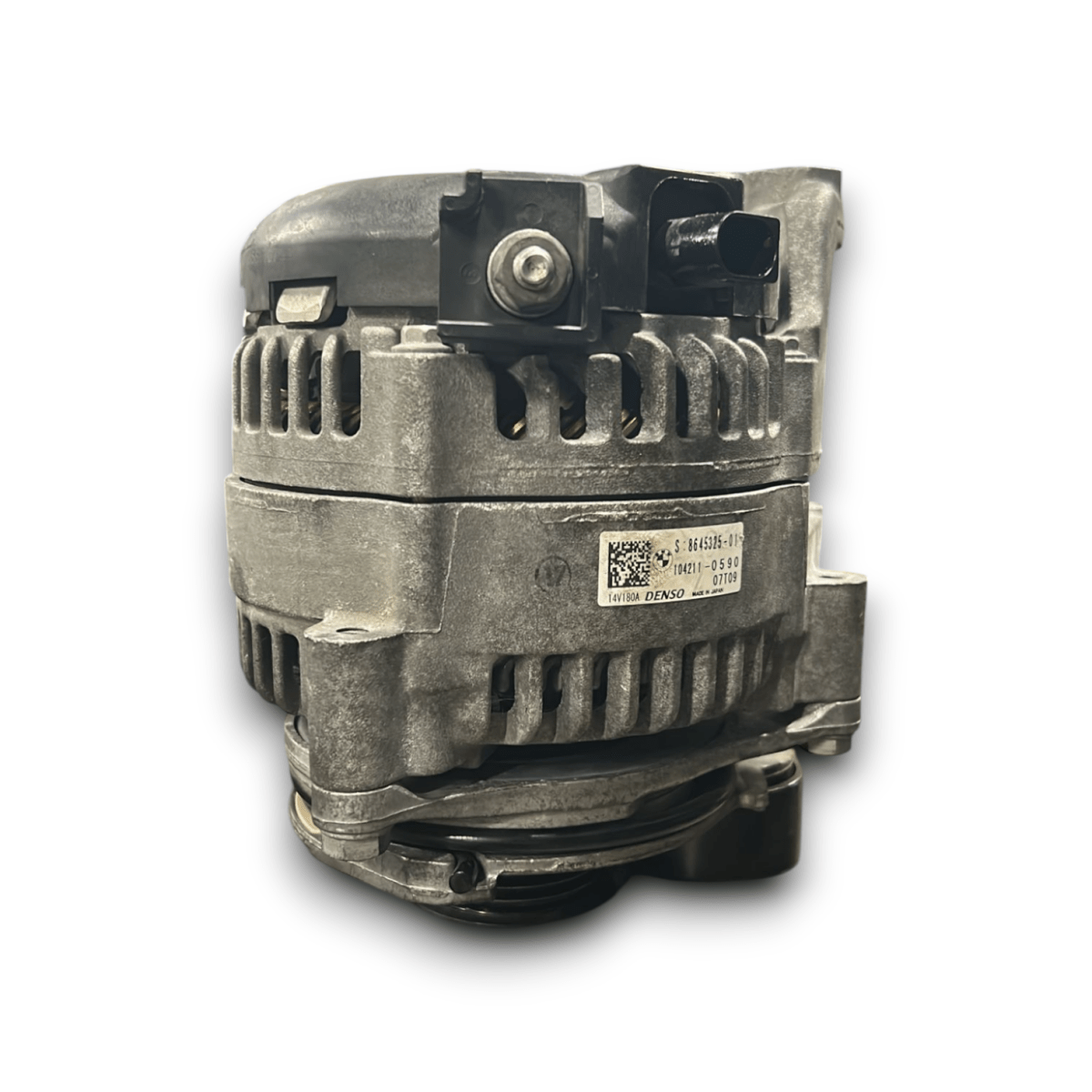 Alternatore Bmw Serie 1 F20 2.0 Benzina cod:104211 - 0590 (2011 > 2019) - F&P CRASH SRLS - Ricambi Usati