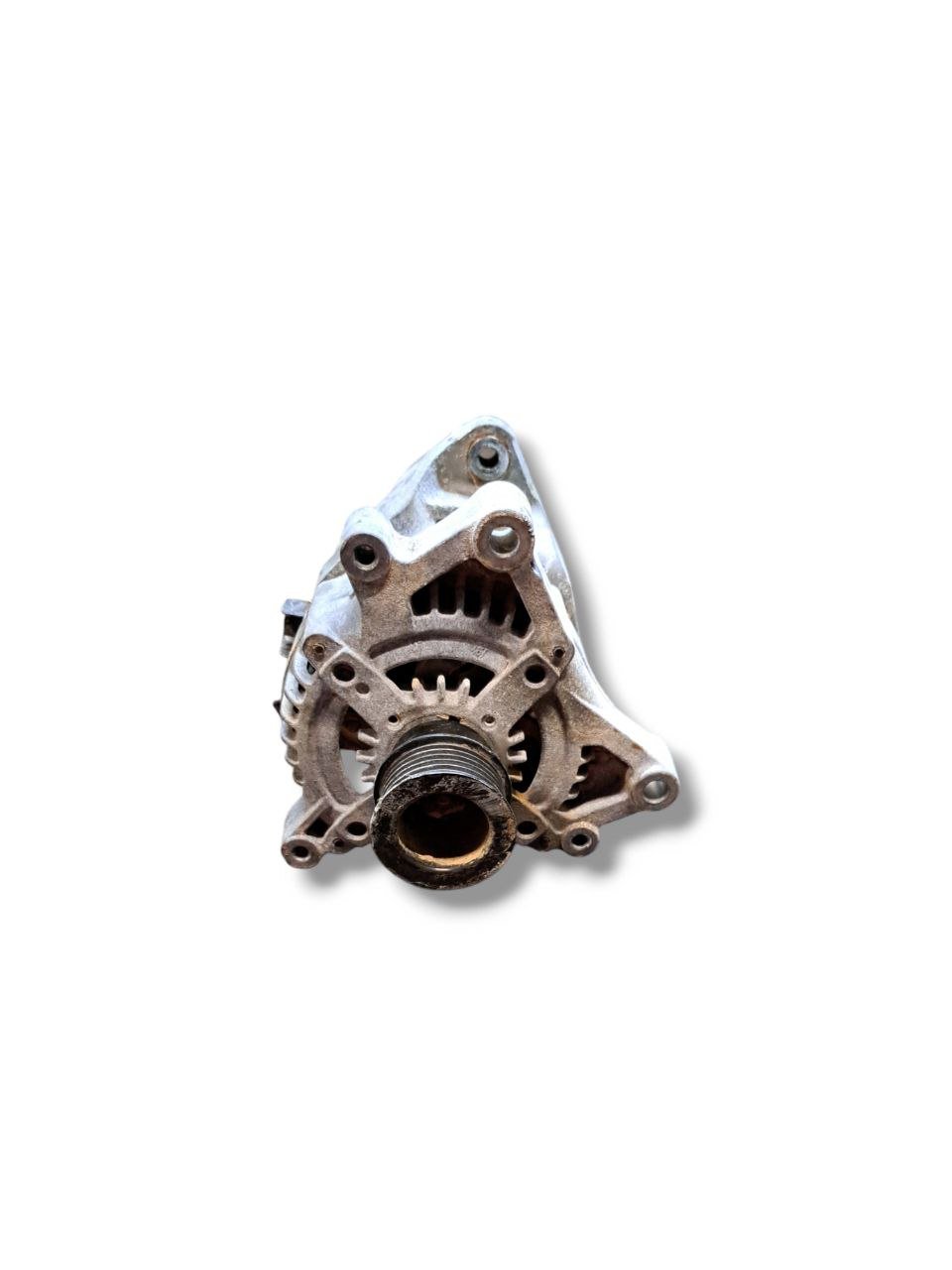 Alternatore BMW Serie 1 ( F40 - 2022 ) 1.5d COD:8680374 - F&P CRASH SRLS - Ricambi Usati