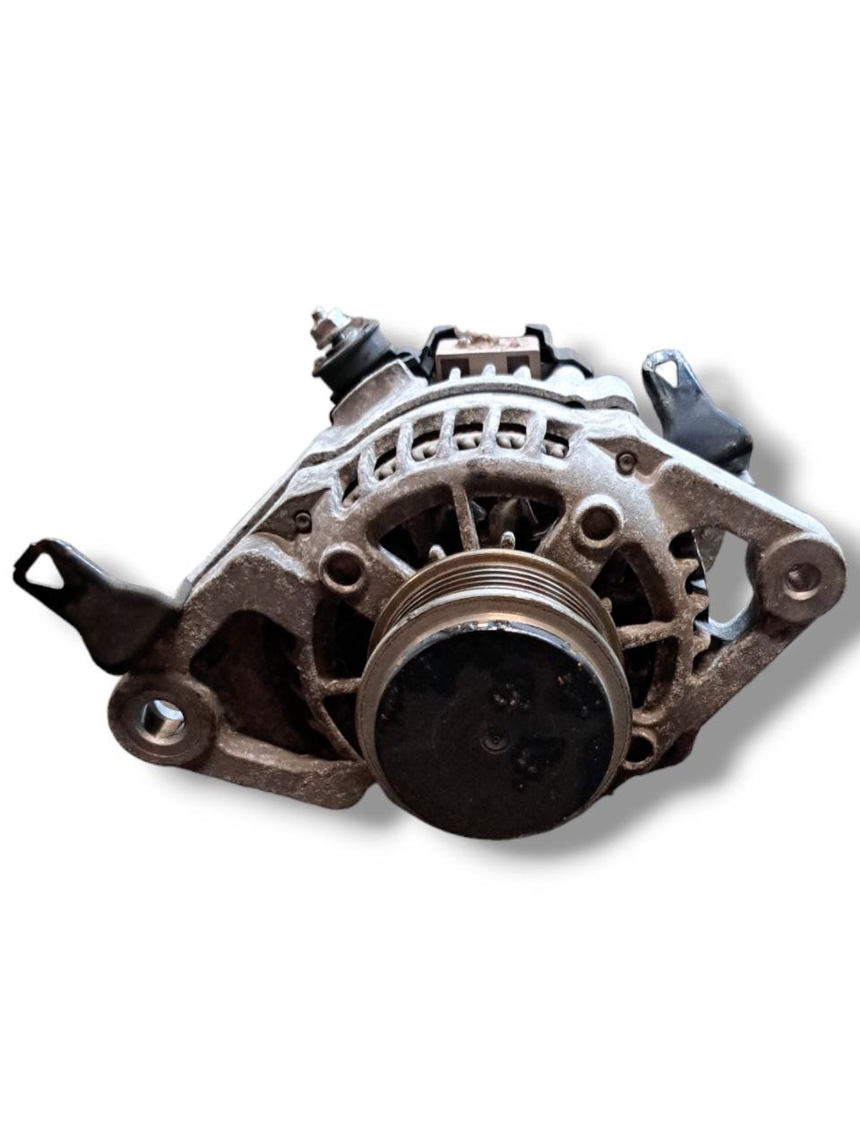 Alternatore Citroen c1 - Peugeot 108 - Toyota Aygo Mk2 1.0 b ( 2017 ) COD:27060-0Q180 - F&P CRASH SRLS - Ricambi Usati