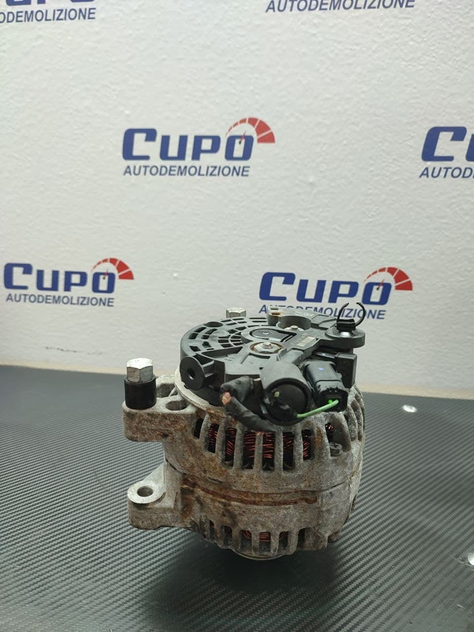 Alternatore Citroen C3 1.4 Cod:9646321880 - F&amp;P CRASH SRLS - Ricambi Usati