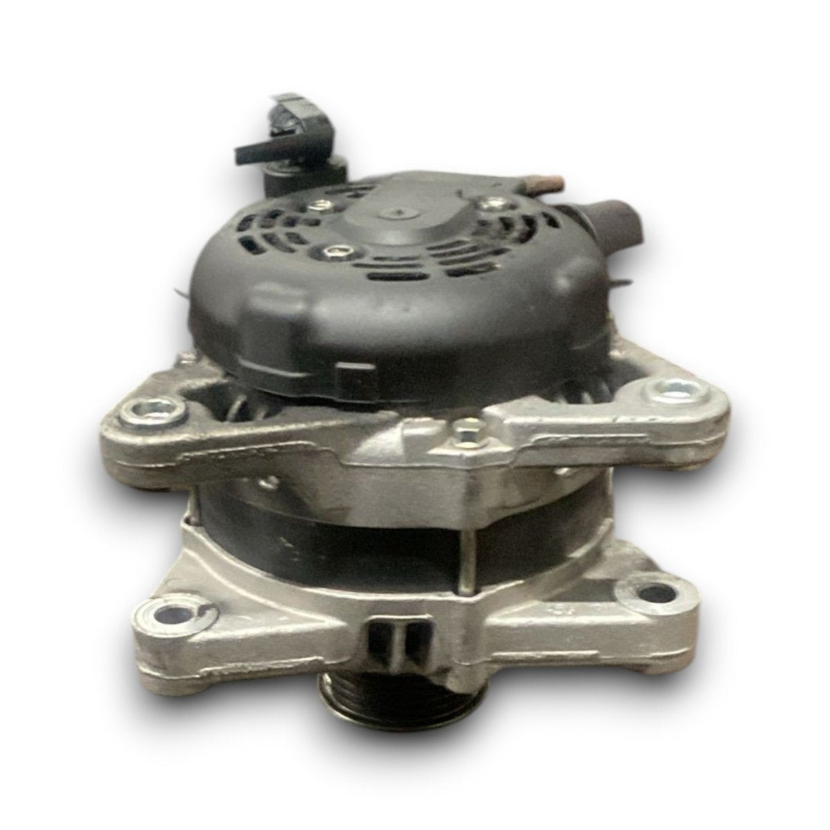 Alternatore citroen c3 II cod . 9820893880 1.4 benzina (2009 > 2016) - F&P CRASH SRL - Ricambi Usati