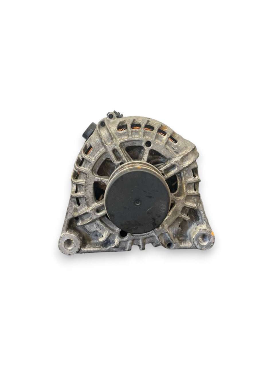 Alternatore Citroen C3 III / Peugeot 208 / Citroen C4 Grand SpaceTourer / Opel Crossland X / Opel Corsa F 1.2 Benzina (2016 al 2023) cod: 9826574080 - F&P CRASH SRLS - Ricambi Usati