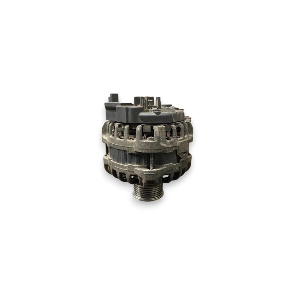 Alternatore dacia dokker 1.5 diesel (2013 - 2021) Cod: 231002949r - F&P CRASH SRLS - Ricambi Usati