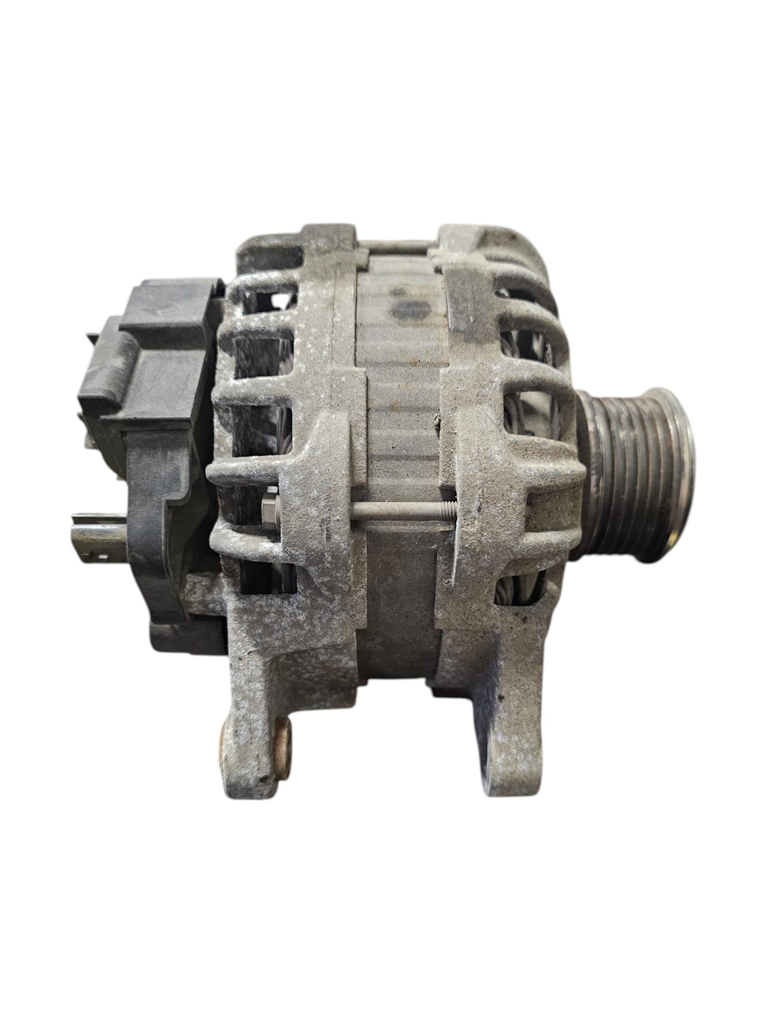 Alternatore Dacia Dokker 1.5 Diesel Cod:231005933R (2013 - 2021) - F&P CRASH SRLS - Ricambi Usati