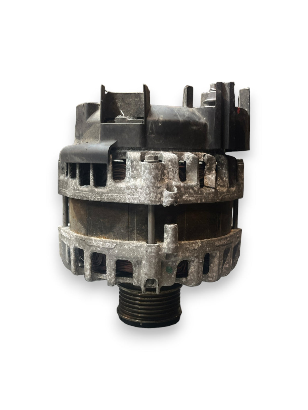 Alternatore Dacia Duster ( 2010 - 1.5d ) cod : 231004402R - F&P CRASH SRLS - Ricambi Usati