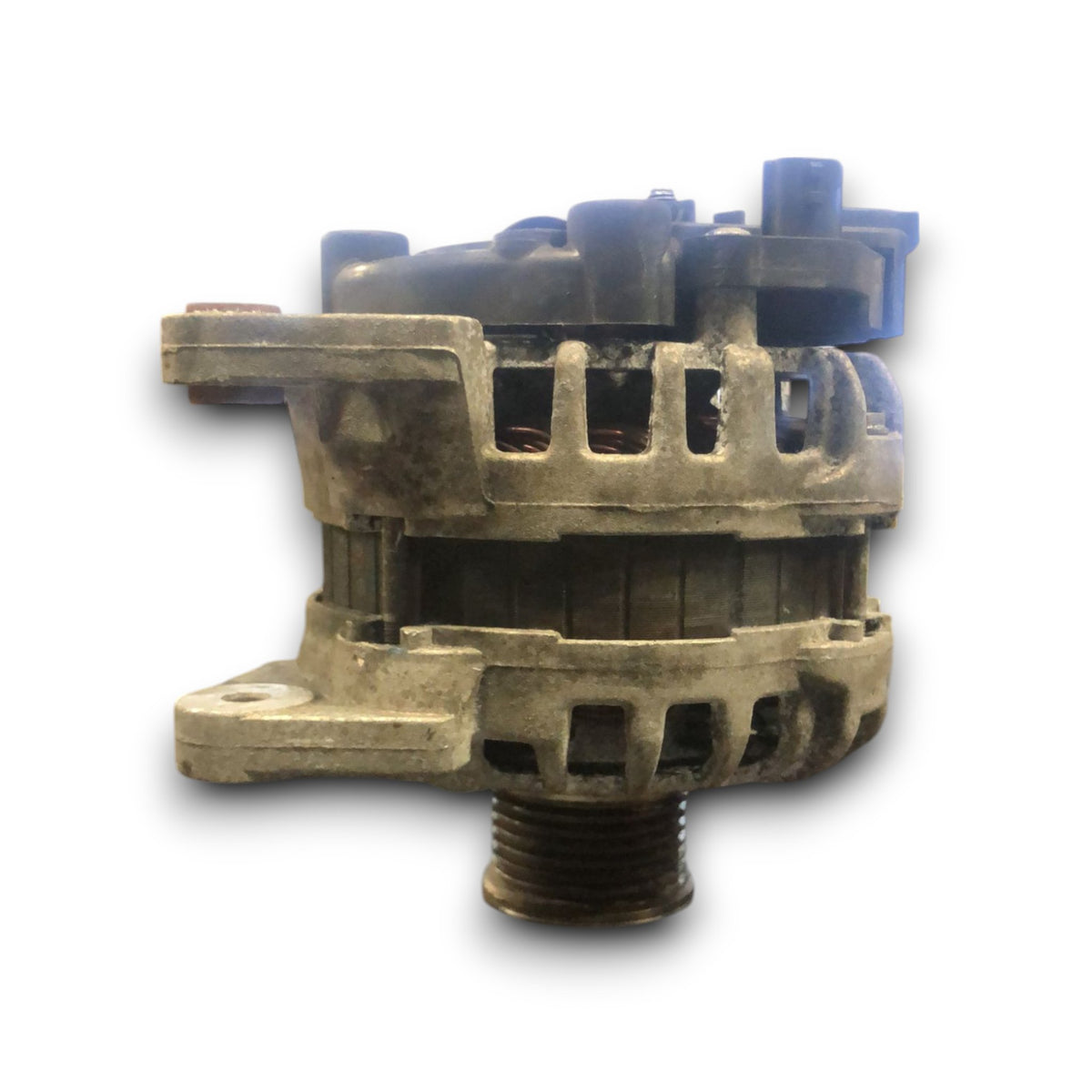 Alternatore Dacia Sandero II 0.9 Benzina (2012 > 2020) cod:231008593R - F&P CRASH SRLS - Ricambi Usati