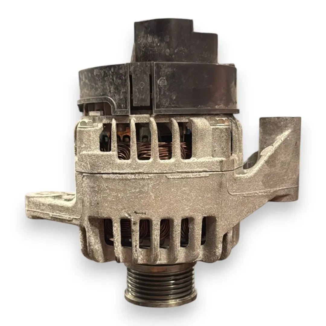 Alternatore Fiat Bravo 3Y OEM 73501591 - F&P CRASH SRL - Ricambi Usati