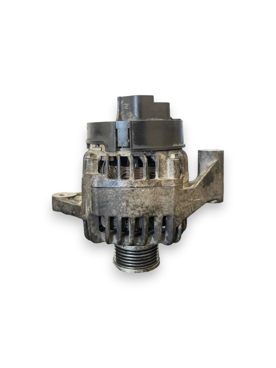 Alternatore Fiat Croma / Fiat Bravo / Lancia Delta / Alfa Romeo 159 / Fiat Grande Punto / Fiat Doblo' / Alfa Romeo Mito / Lancia Musa / Opel Insignia 1.6 / 2.0 Diesel (2005 al 2010) cod: 51854901 - F&P CRASH SRLS - Ricambi Usati