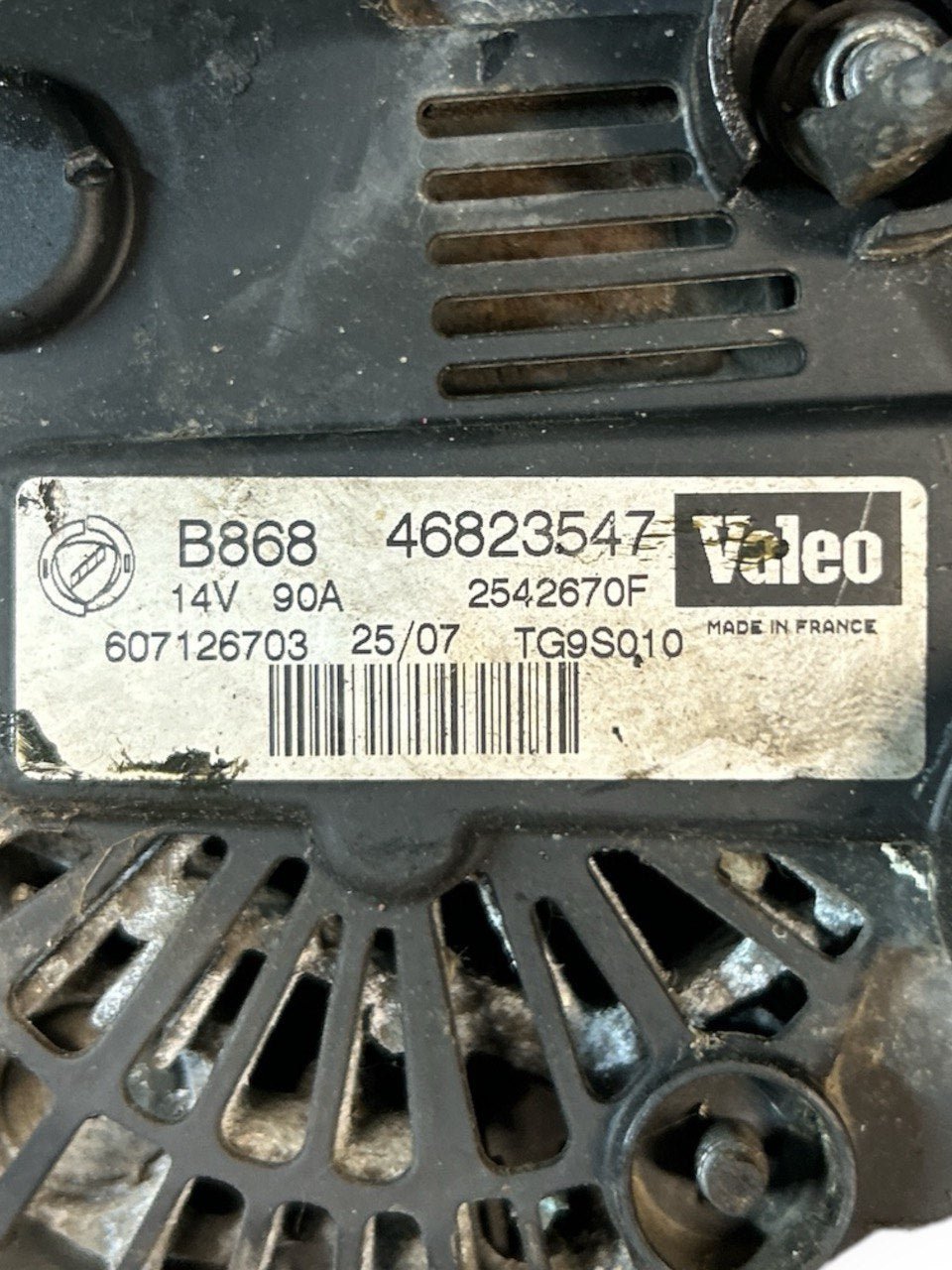 Alternatore Fiat Grande Punto 1.3 Diesel (2005 > 2012) cod.46823547 - F&P CRASH SRLS - Ricambi Usati