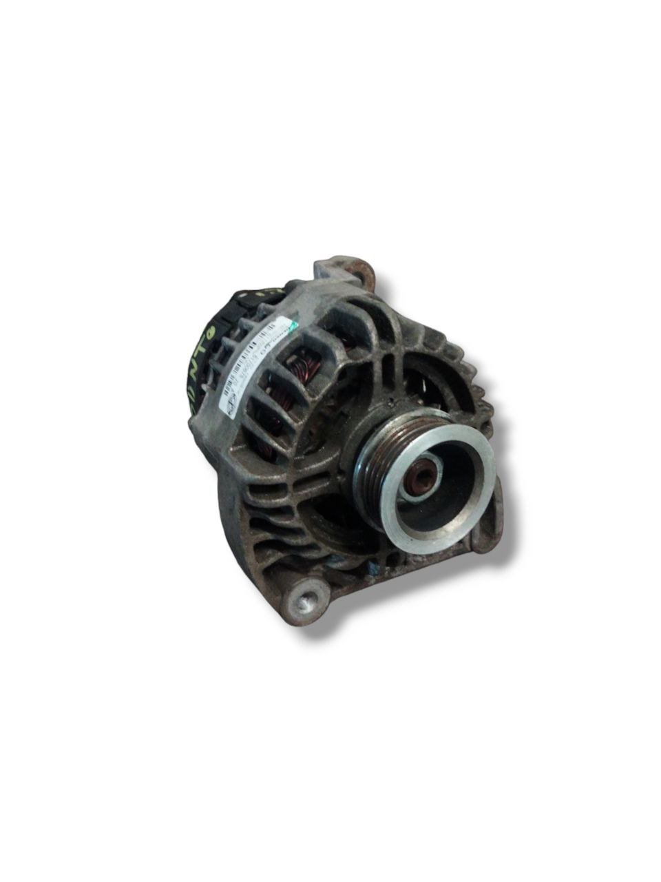 Alternatore Fiat Panda 169 1.1 / Fiat Punto 1.2 benzina (2003 - 2012) cod.51700675 - F&P CRASH SRLS - Ricambi Usati