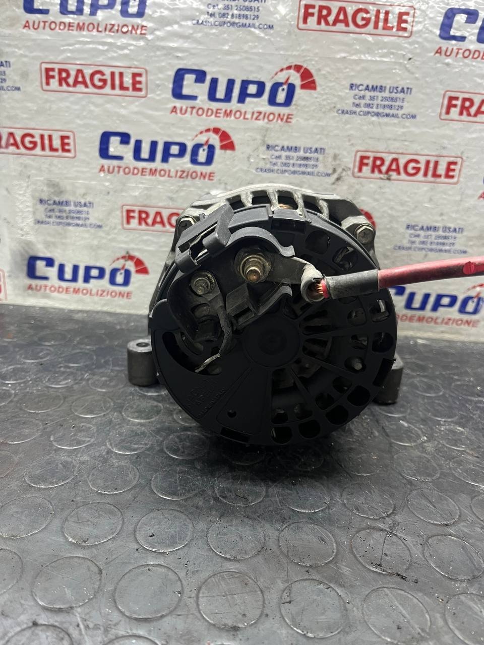Alternatore Fiat Punto 1.2 (1999) cod:63321718 - F&P CRASH SRLS - Ricambi Usati