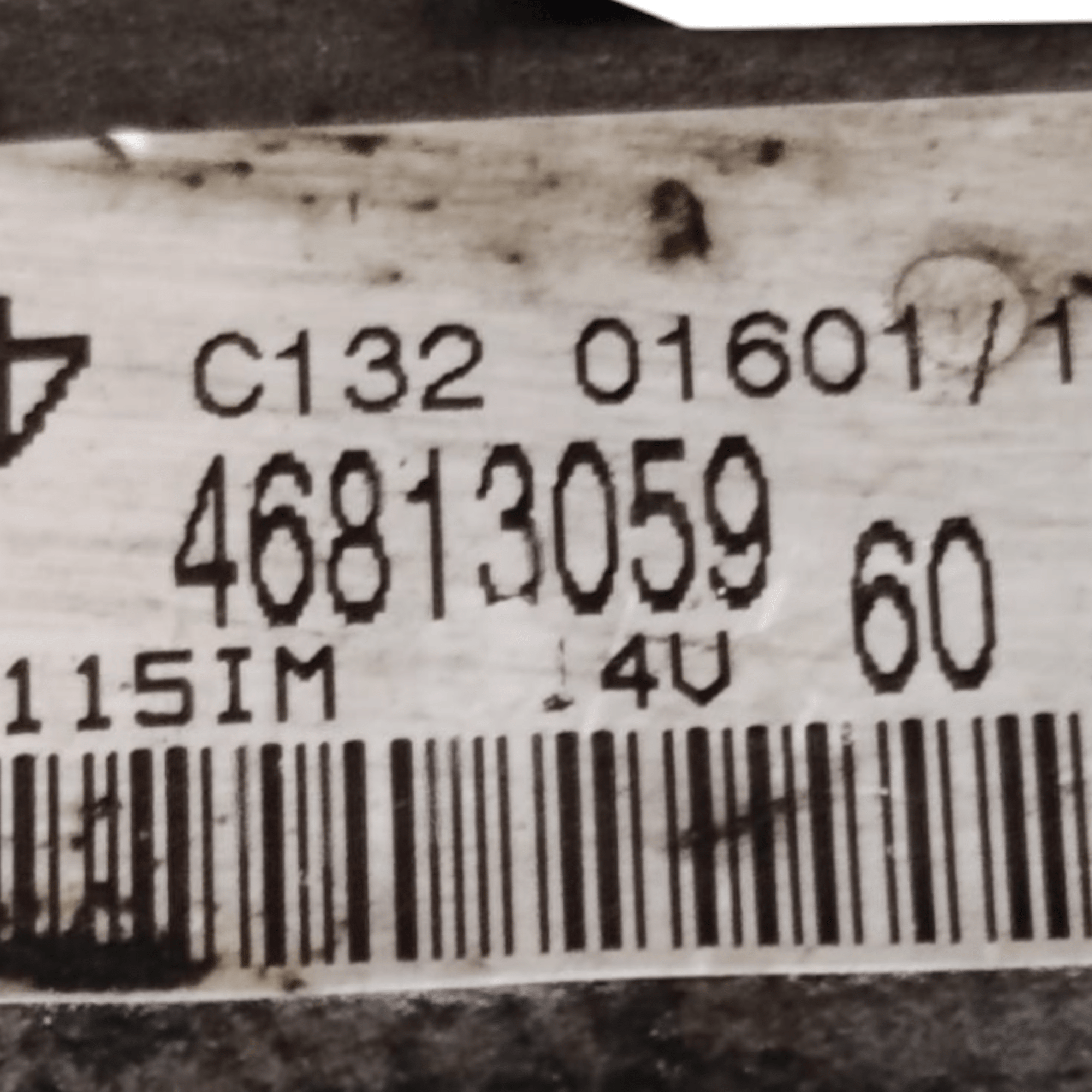 Alternatore Fiat Punto 188 1.2 Benzina COD: 46813059 (1999 - 2011) - F&P CRASH SRLS - Ricambi Usati