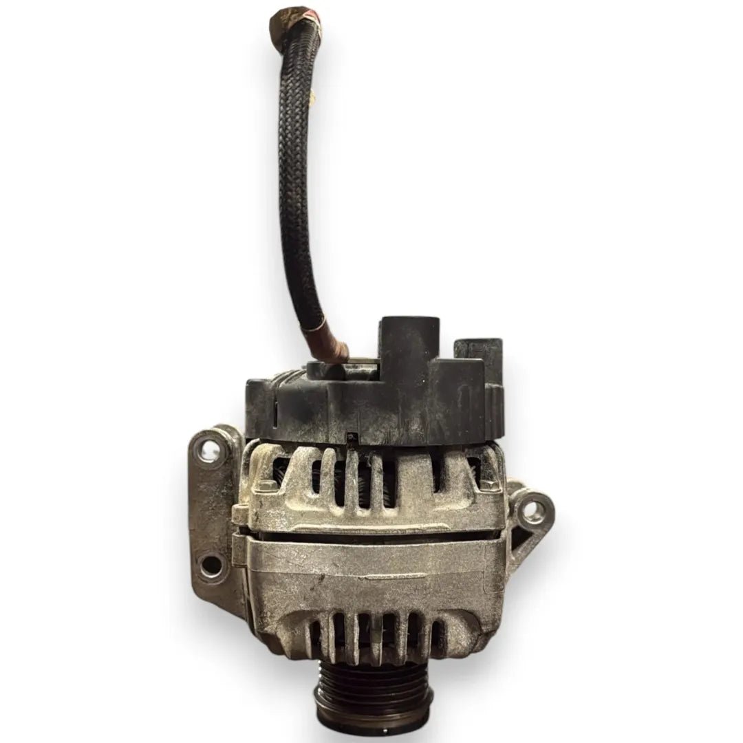 Alternatore Fiat Punto EVO 3J OEM 51984056 - F&P CRASH SRL - Ricambi Usati