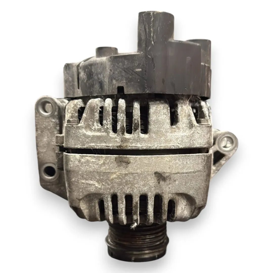 Alternatore Fiat Punto EVO 3J OEM 51984056 - F&P CRASH SRL - Ricambi Usati