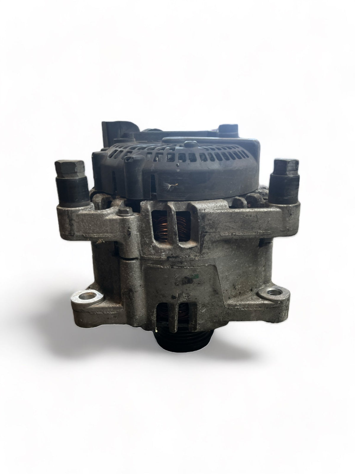 Alternatore Ford Fiesta 1.6d ( 2016 ) cod : AV6N-10300-GC - F&P CRASH SRLS - Ricambi Usati