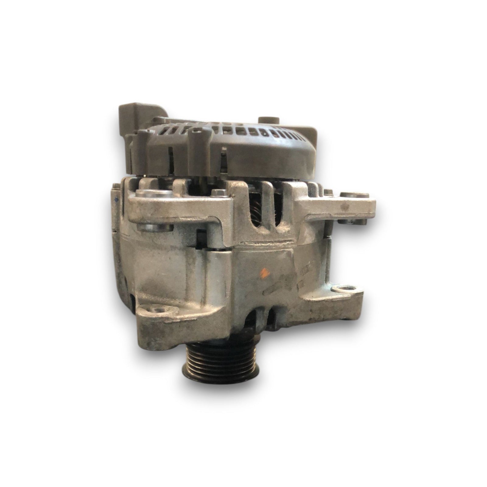 Alternatore Ford Kuga 2.0 Diesel (2012 >2019) cod:FV4T - 10300 - MC - F&P CRASH SRLS - Ricambi Usati