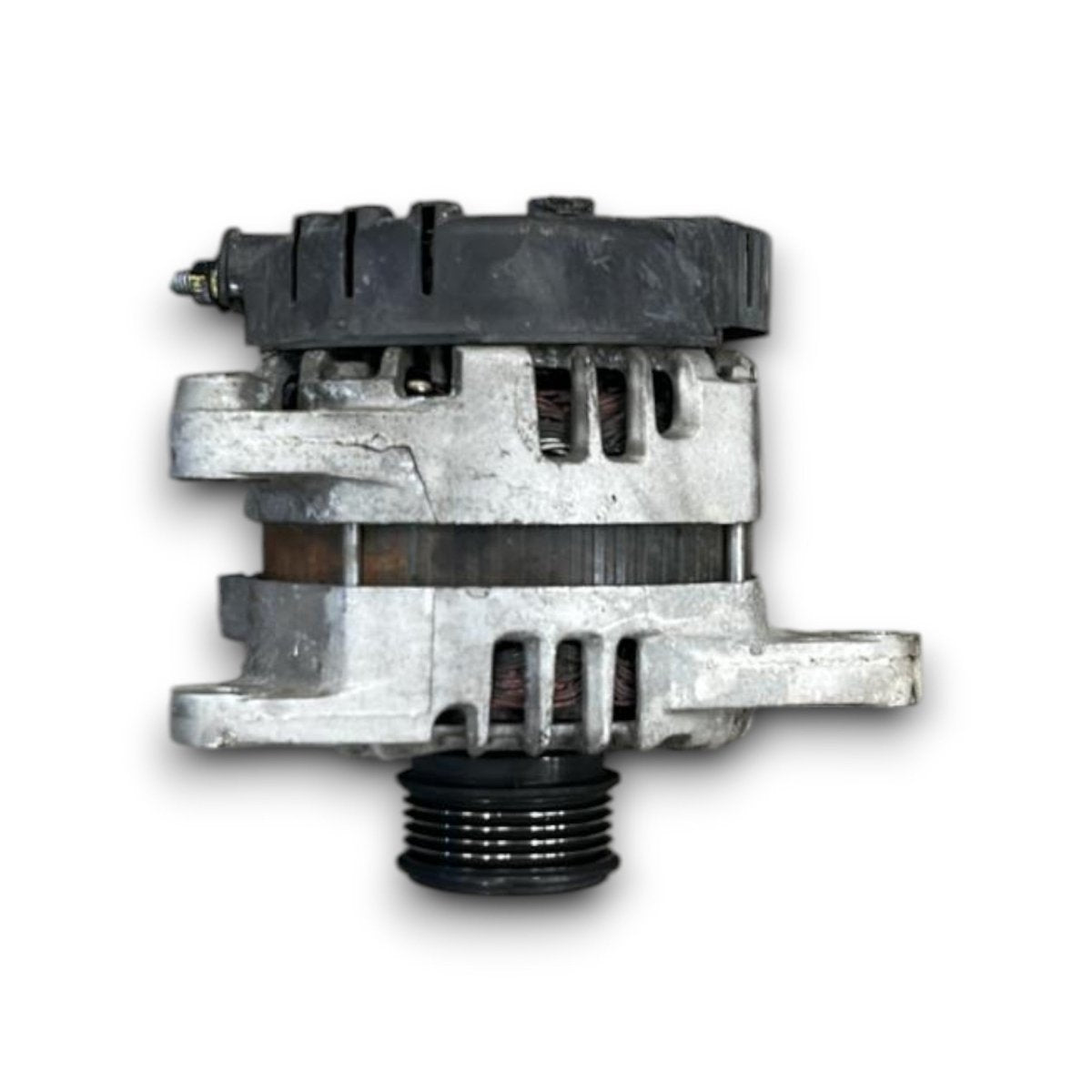 Alternatore Hyundai IX35 37300 - 2a850 1.7 diesel (2009 > 2015) - F&P CRASH SRL - Ricambi Usati