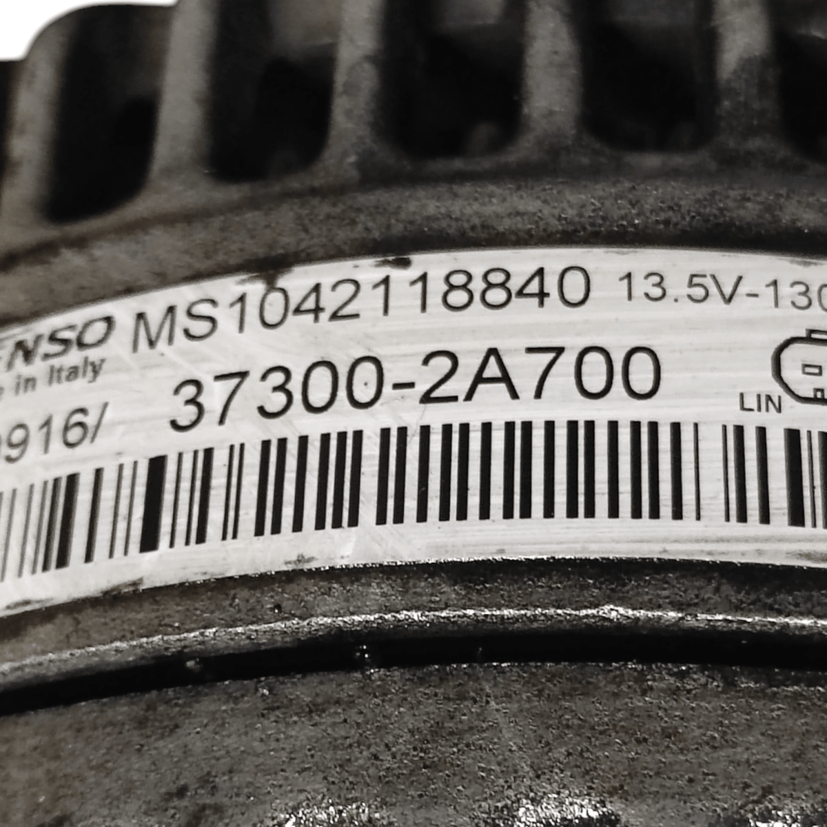 Alternatore Hyundai Tucson 1.7 Diesel COD: 373002A700 (2015 - 2020) - F&P CRASH SRLS - Ricambi Usati