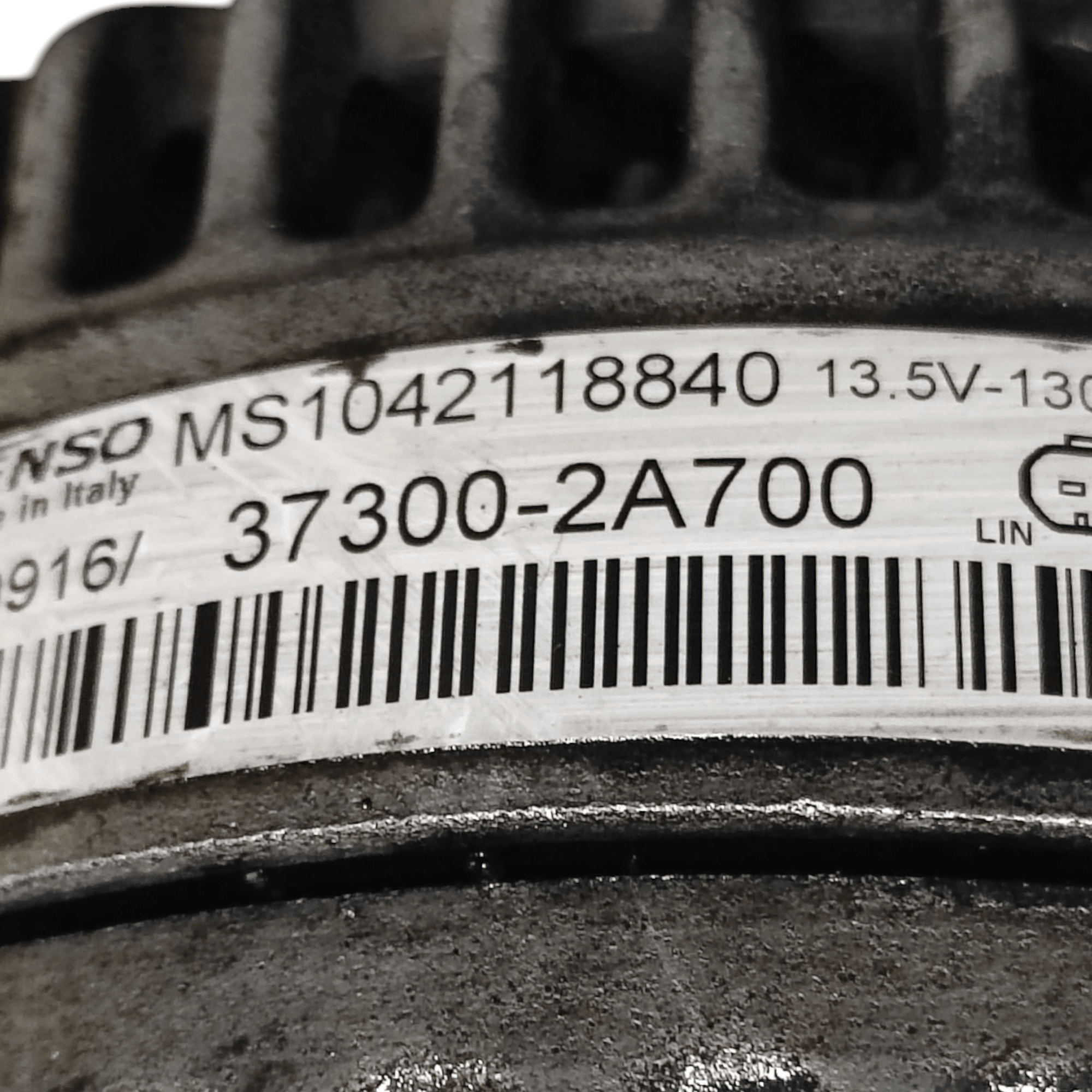 Alternatore Hyundai Tucson 1.7 Diesel COD: 373002A700 (2015 - 2020) - F&P CRASH SRLS - Ricambi Usati