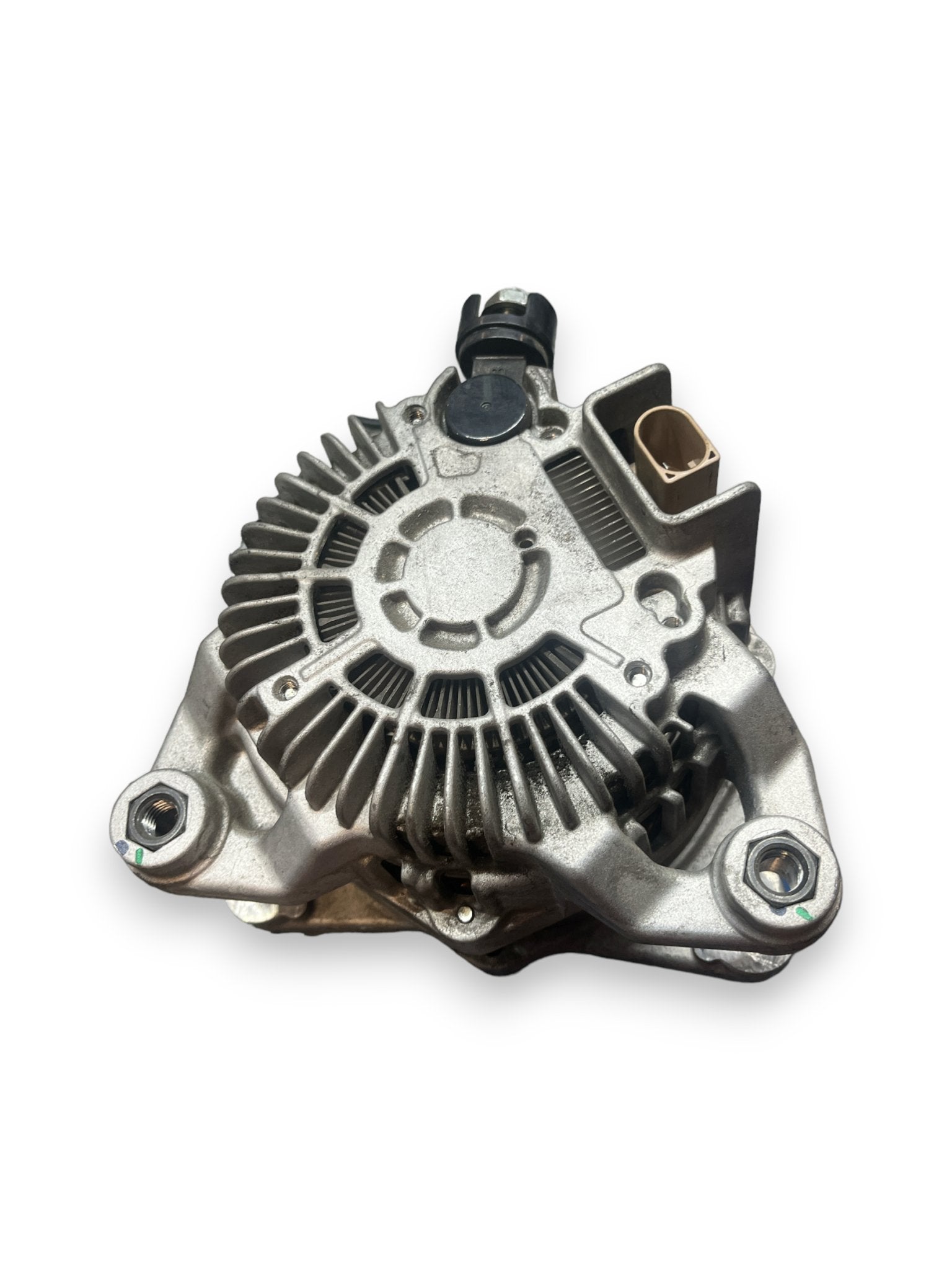 Alternatore Jaguar XE ( 2017 - 2.0d ) cod : GX7310300BD - F&P CRASH SRLS - Ricambi Usati